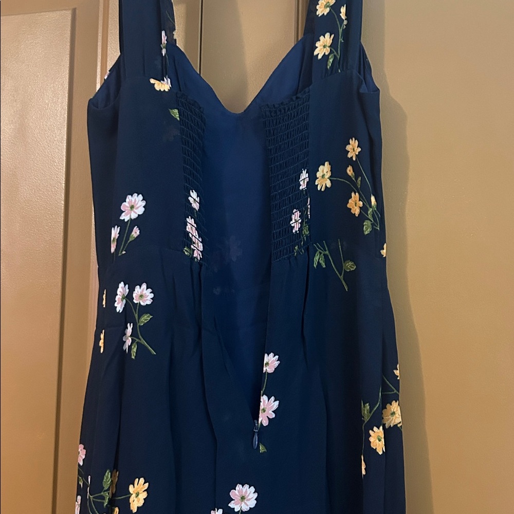 Reformation Fulton Dress Princess Margaret Floral Midi 2 - Picture 8 of 10